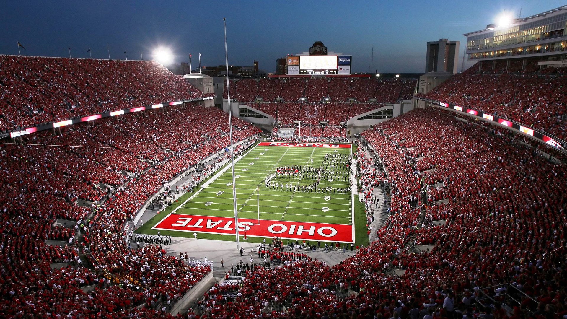 雷霆压哨击败老鹰之夜，班凯罗的里程碑与篮球的永恒回响