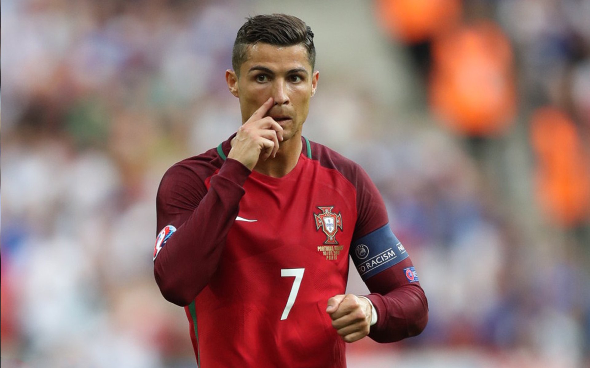 维尼修斯赛后评分拉满，切尔西连续得分压制几内亚，现代足球的数据殖民与胜利叙事